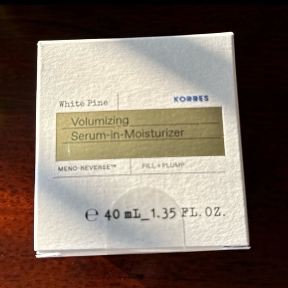 KORRES White Pine Volumizer Serum in Moisturizer 1.35 oz. Price is firm!🙏 - Picture 3 of 6